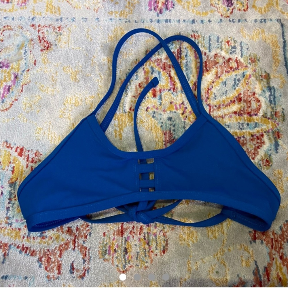 Jolyn bikini top